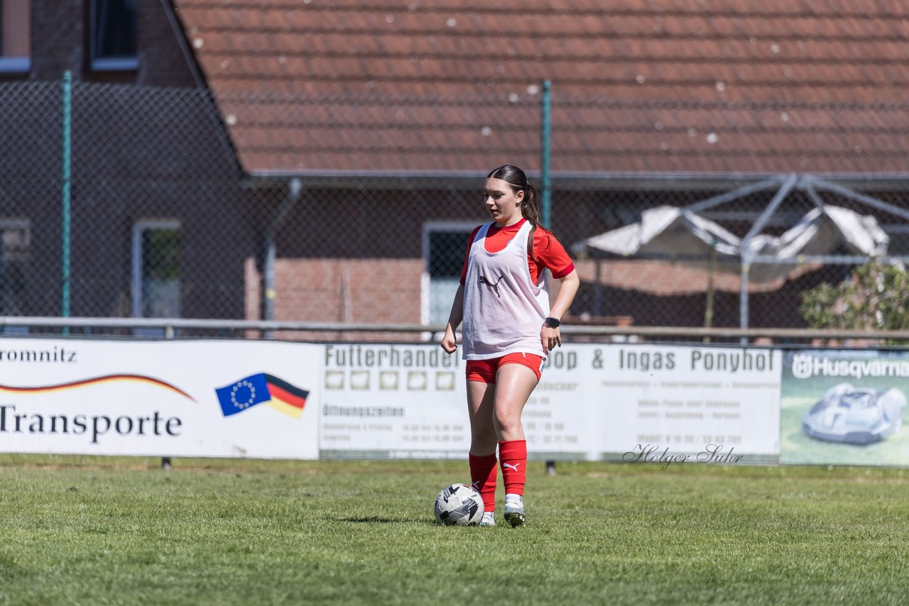 Bild 191 - F TSV Zarpen - Holstein Kiel II : Ergebnis: 2:6